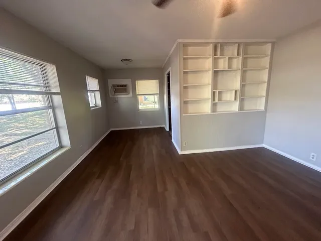 $950 | 2619 West Mission Road, Tallahassee, FL 32304