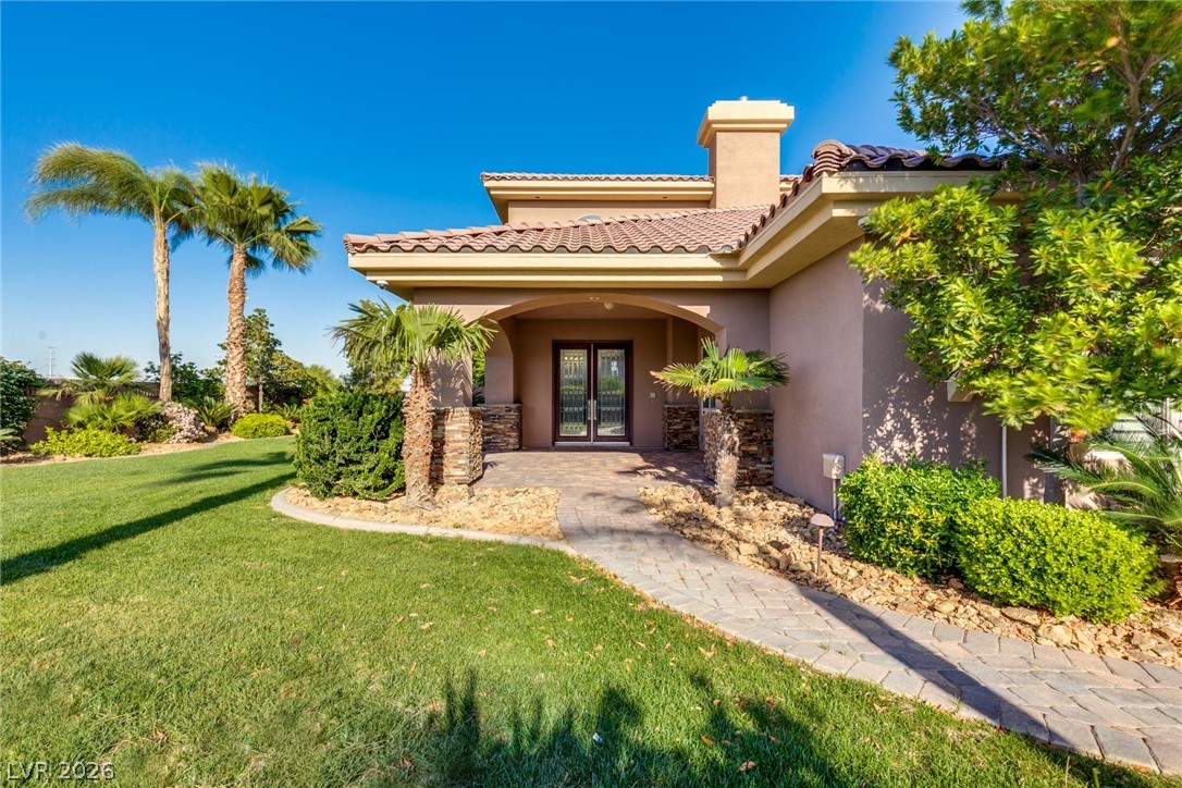 5876 South Lindell Road Las Vegas, NV 89118 - Photo 2 of 43