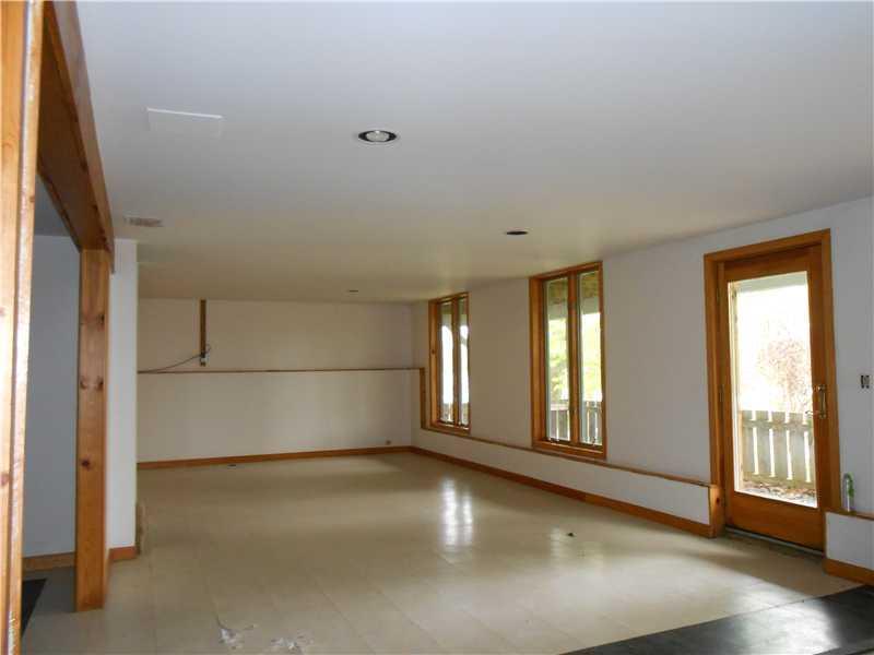 48 Hildreth Road Harpswell, ME 04079 - Photo 12 of 12 Family Room. Family Room in Walk out...