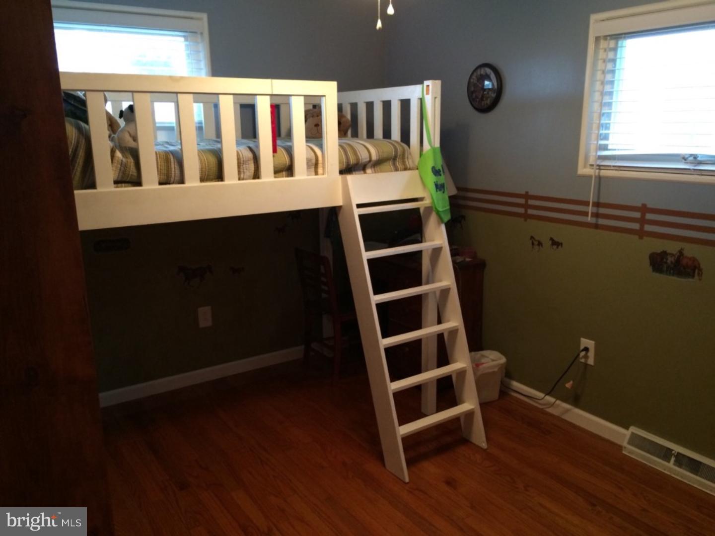 2303 East Buck Road Pennsburg, PA 18073 - Photo 3 of 6 Gallery Image 3