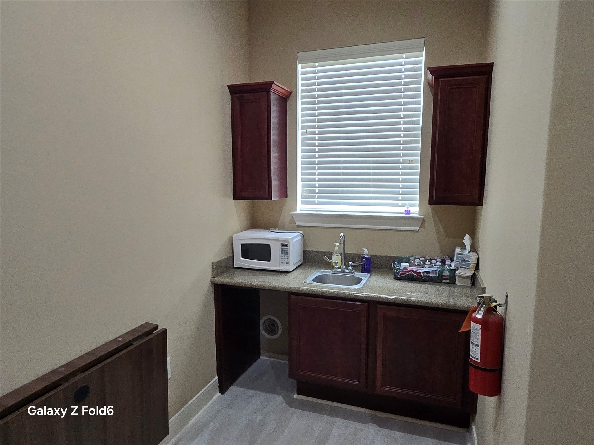 4501 Cartwright Road Missouri City, TX 77459 - Photo 4 of 6 a view of a kitchen with a sink