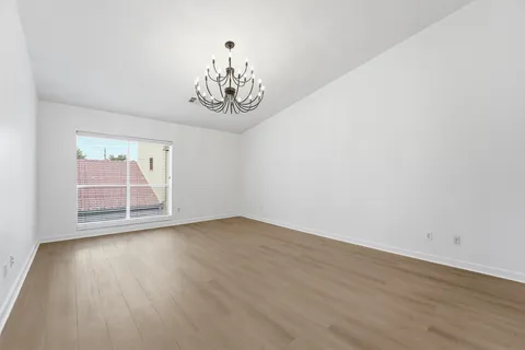 $329,900 | 1330 Rosalie Street, Houston, TX 77004