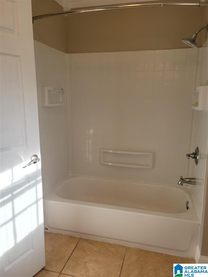 2407 Lake Terrace Road Sylacauga, AL 35150 - Photo 3 of 19