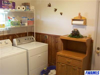 1706 Mayflower Road Fort Wayne, IN 46819 - Photo 8 of 20