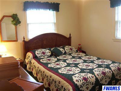 1706 Mayflower Road Fort Wayne, IN 46819 - Photo 9 of 20