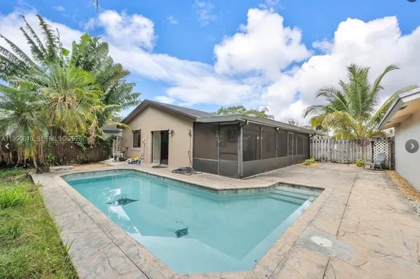 $3,800 | 5308 Northwest 92nd Avenue, Unit 5308, Sunrise, FL 33351