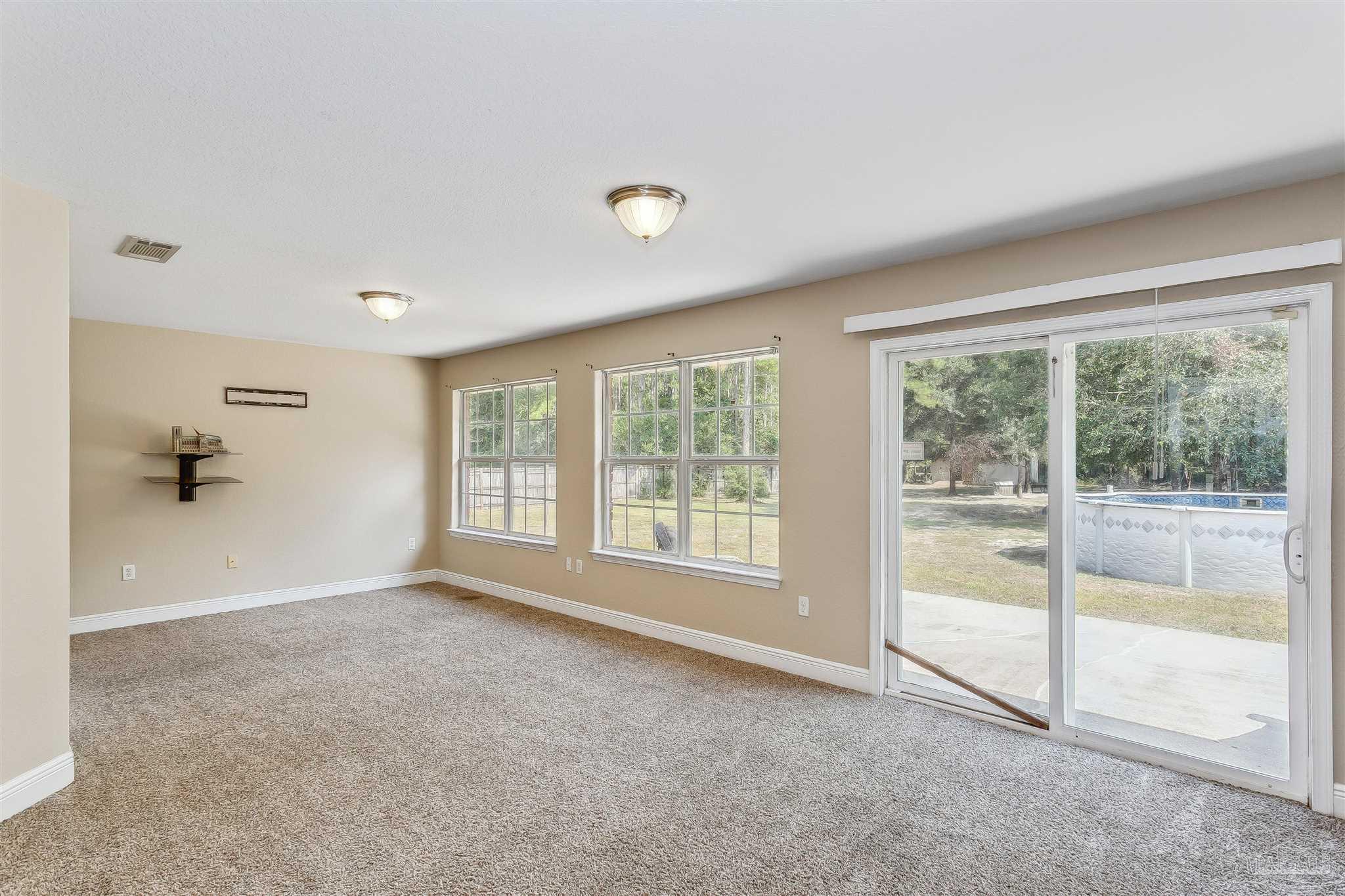 9901 Nichols Lake Road Milton, FL 32583 - Photo 16 of 42 Gallery Image 16