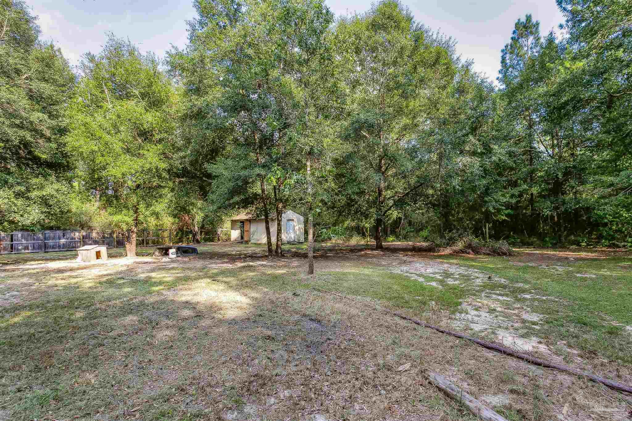 9901 Nichols Lake Road Milton, FL 32583 - Photo 40 of 42 Gallery Image 40