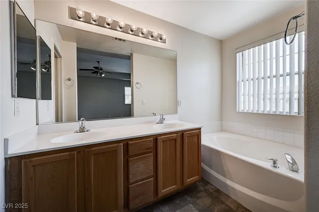 $1,800 | 229 Serenity Crest Street, Henderson, NV 89012