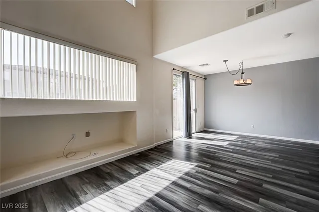 $1,800 | 229 Serenity Crest Street, Henderson, NV 89012