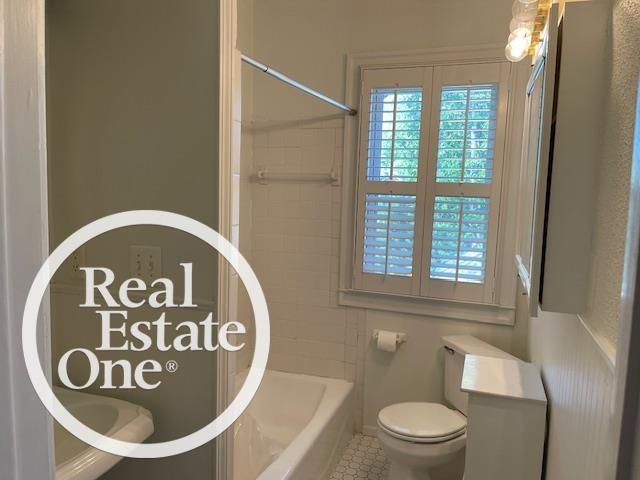 596 Neff Road Grosse Pointe, MI 48230 - Photo 14 of 25