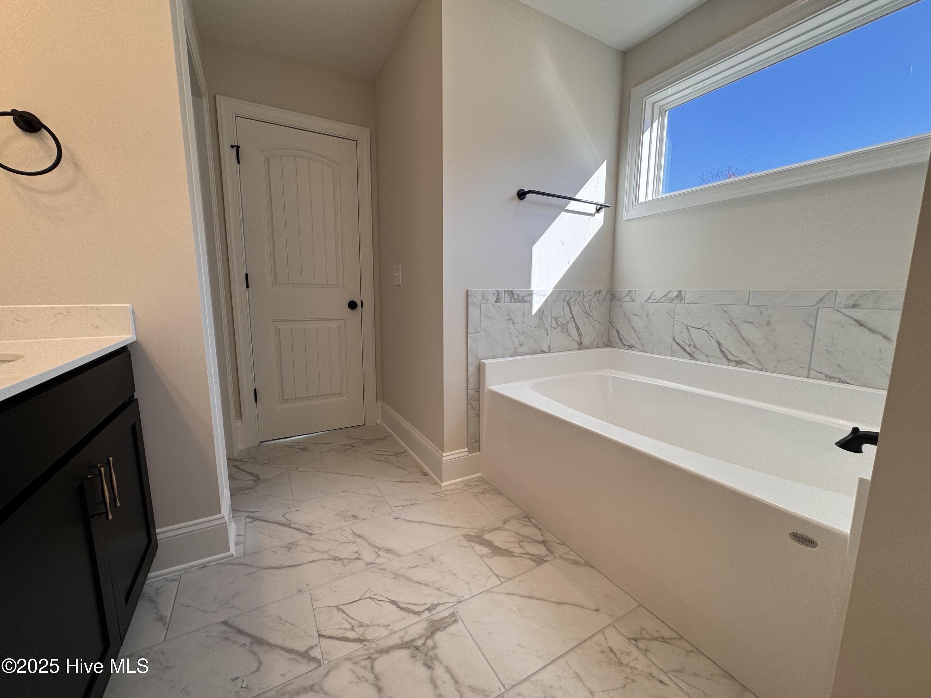 273 Rough Rdg Trail, Unit 24 Aberdeen, NC 28315 - Photo 34 of 52 IMG_2171