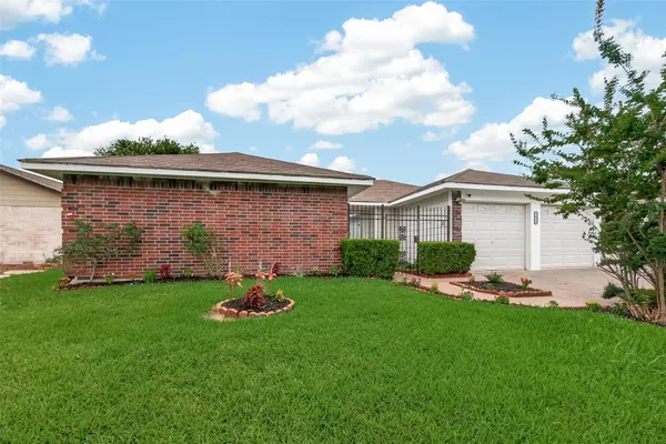 $250,000 | 1423 Willersley Lane, Channelview, TX 77530