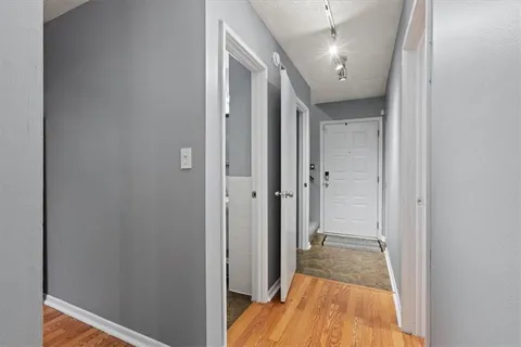 $275,000 | 8314 Hadley Street, Overland Park, KS 66212