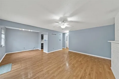 $275,000 | 8314 Hadley Street, Overland Park, KS 66212