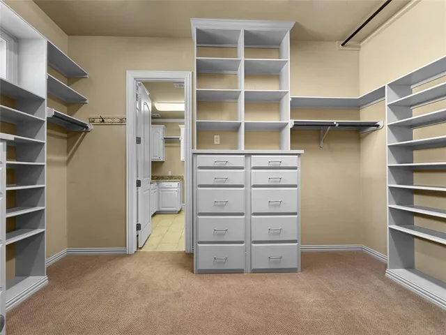 $889,900 | 5064 Copperglen Circle, Colleyville, TX 76034