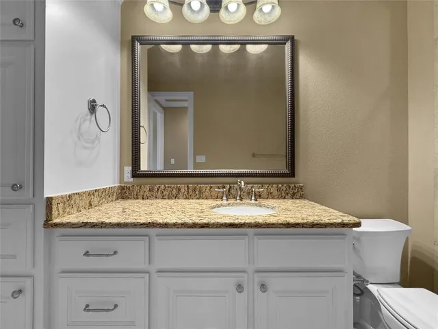 $889,900 | 5064 Copperglen Circle, Colleyville, TX 76034