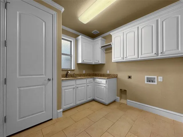 $889,900 | 5064 Copperglen Circle, Colleyville, TX 76034