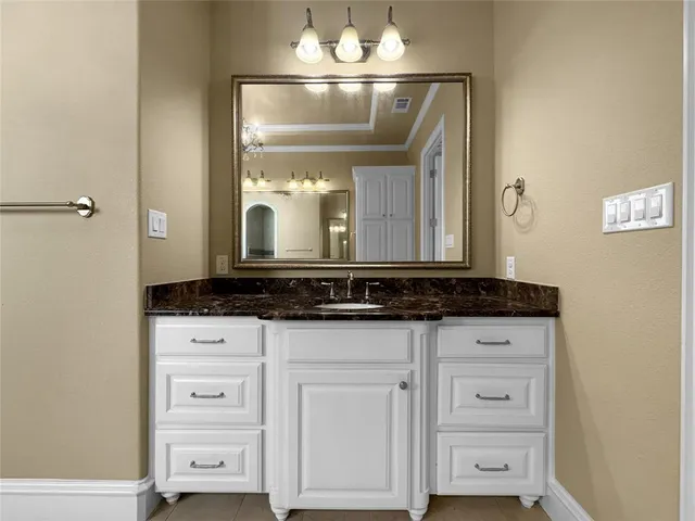 $889,900 | 5064 Copperglen Circle, Colleyville, TX 76034