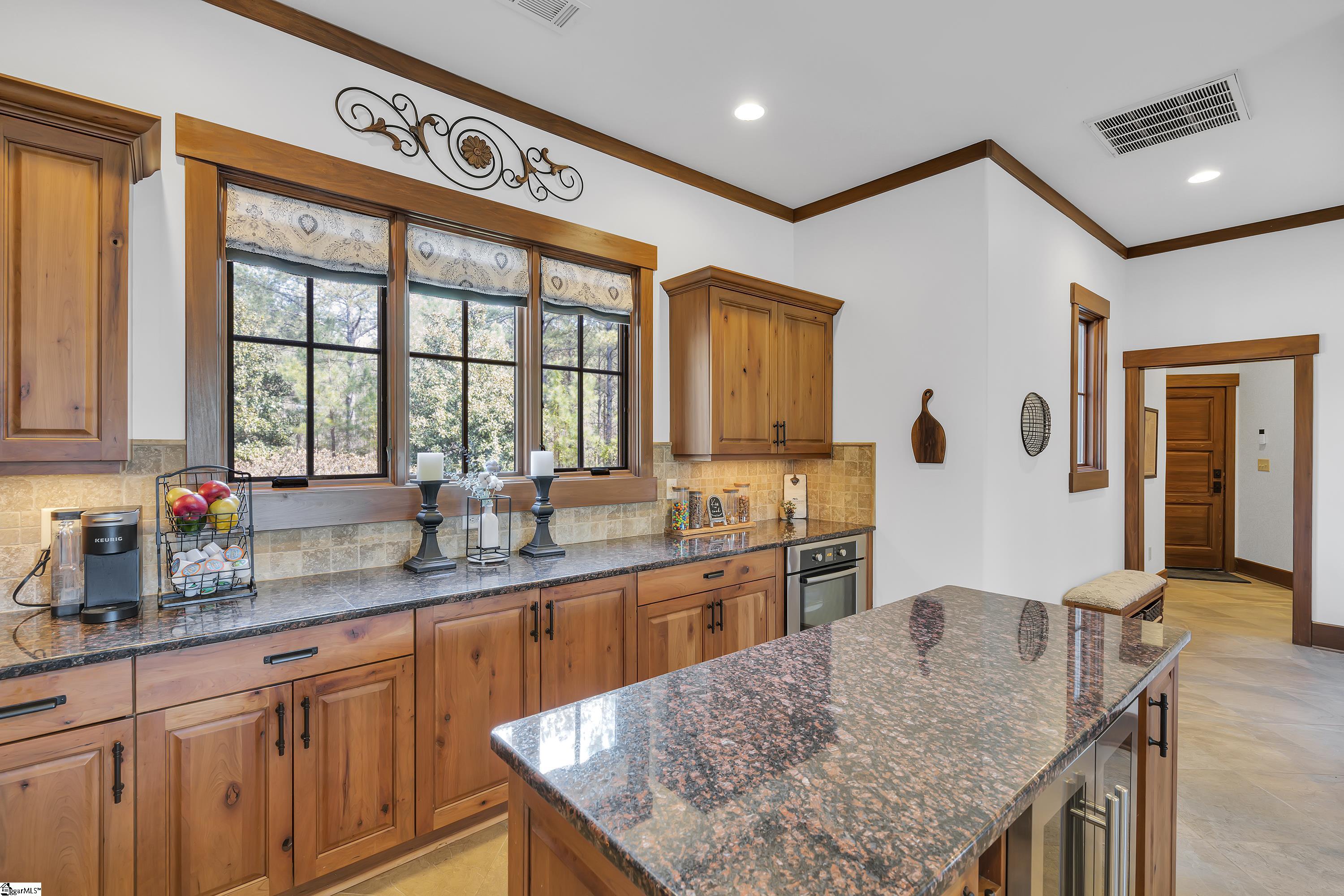 337 Keowee Avenue Sunset, SC 29685 - Photo 12 of 36