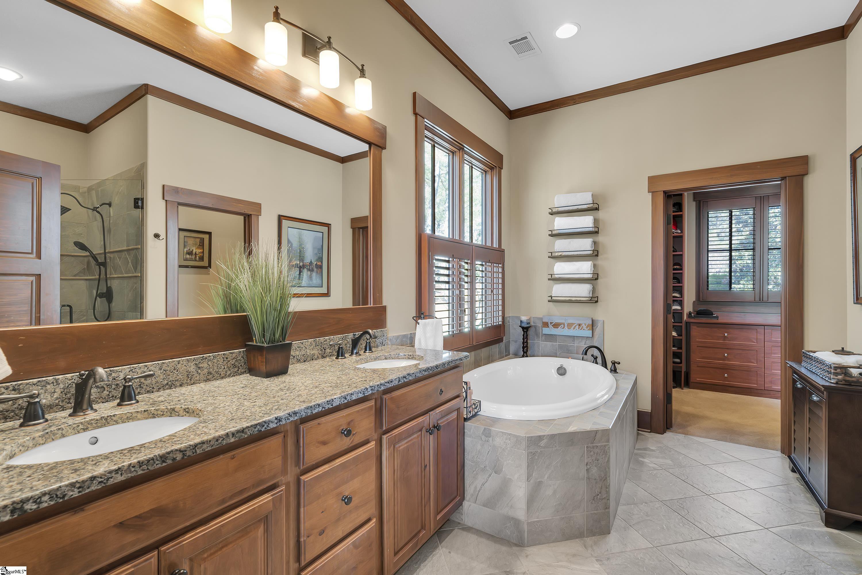 337 Keowee Avenue Sunset, SC 29685 - Photo 17 of 36