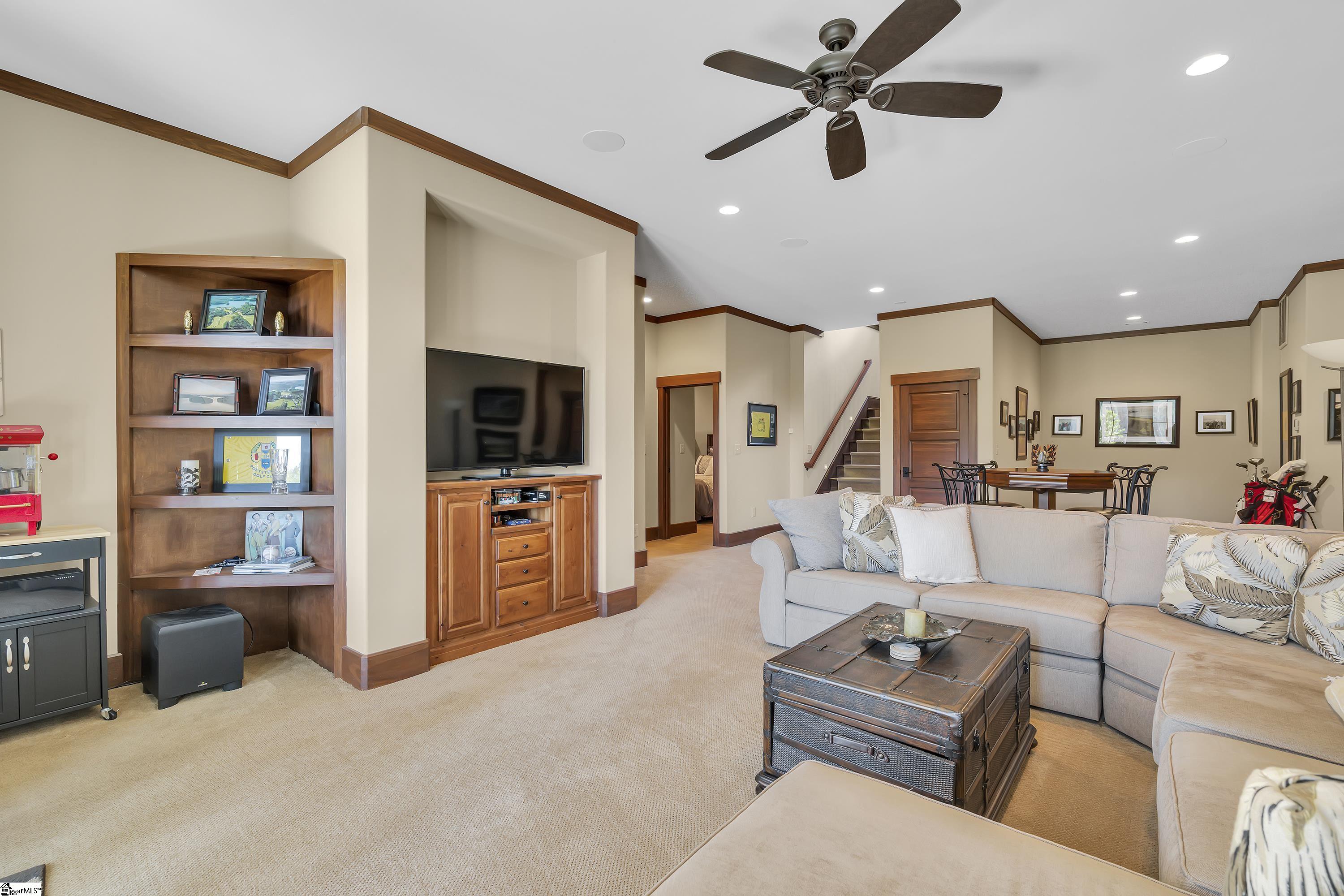 337 Keowee Avenue Sunset, SC 29685 - Photo 21 of 36