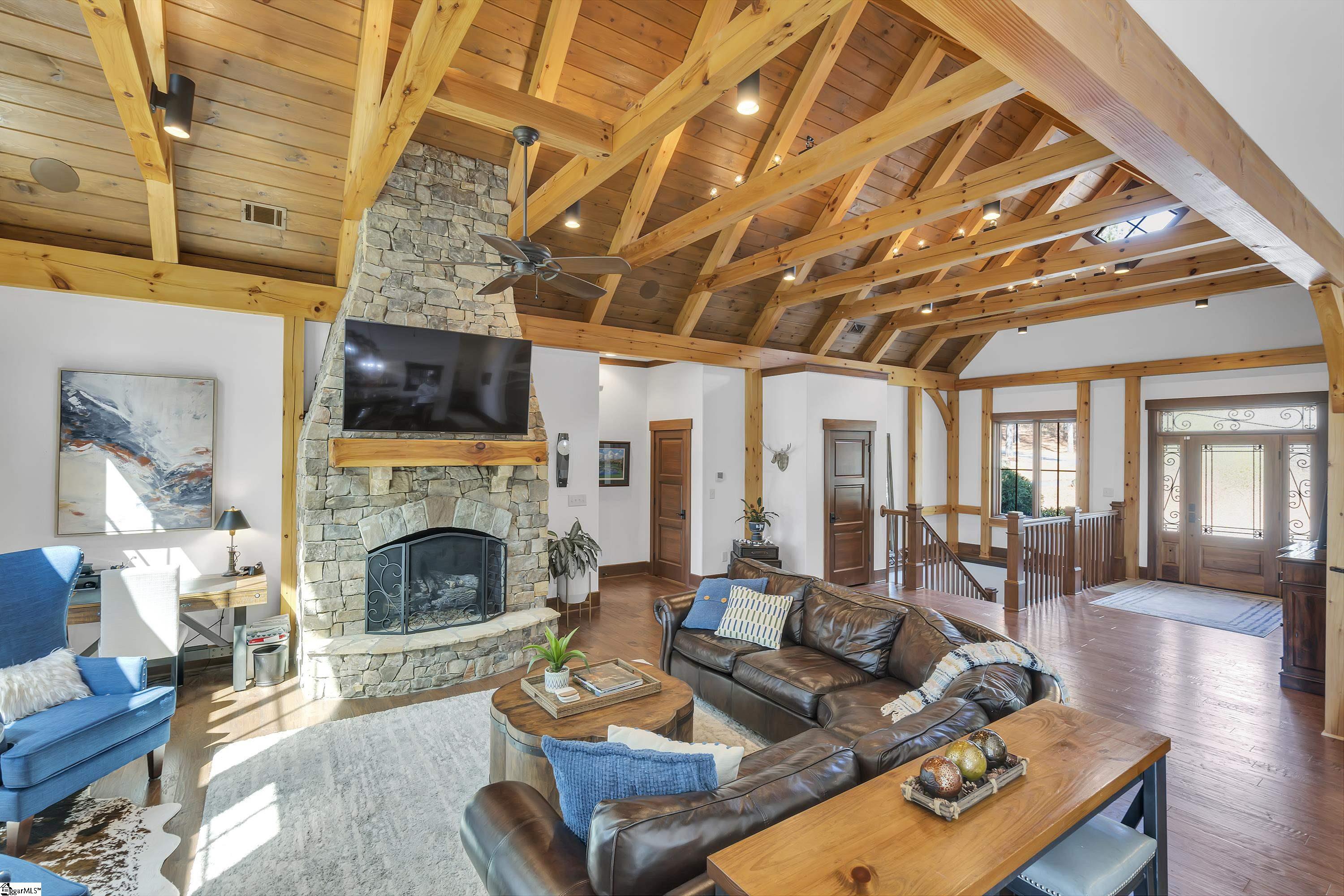 337 Keowee Avenue Sunset, SC 29685 - Photo 8 of 36