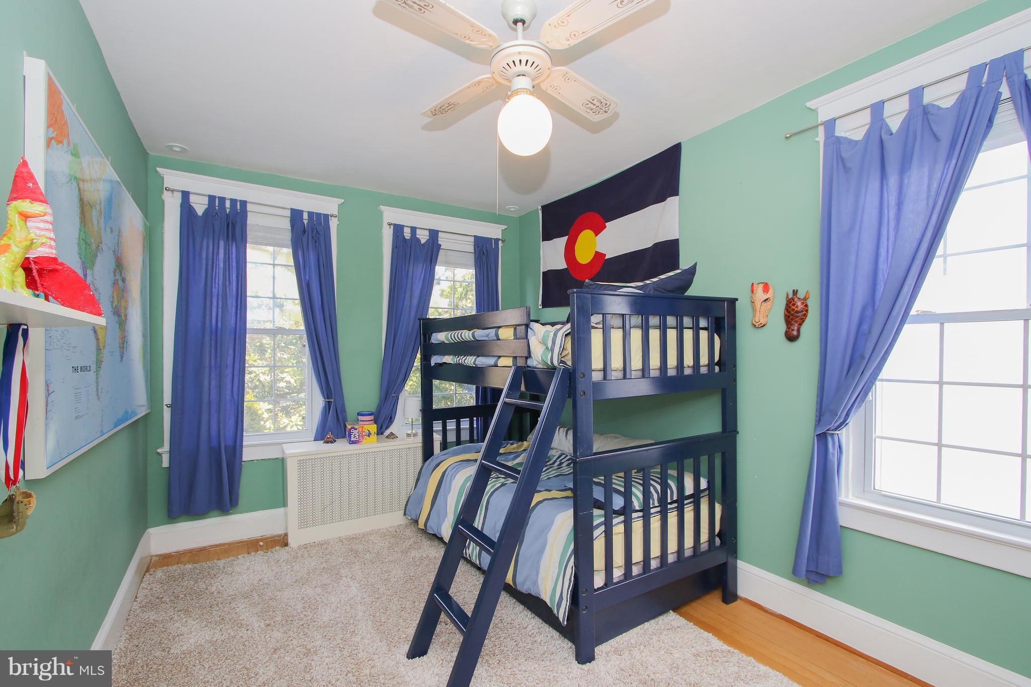 4318 River Road Northwest Washington, DC 20016 - Photo 18 of 29 Bedroom