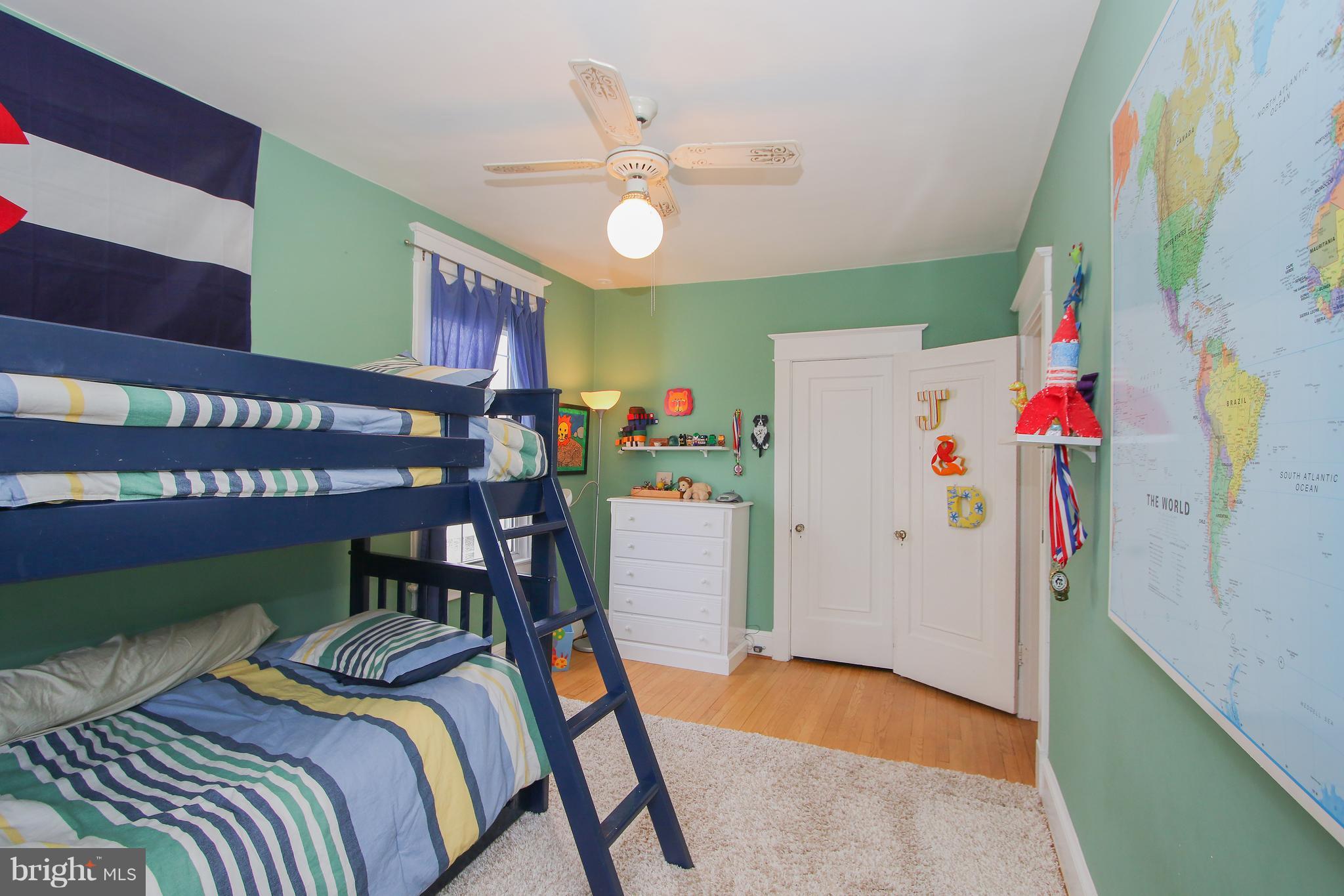 4318 River Road Northwest Washington, DC 20016 - Photo 19 of 29 Bedroom