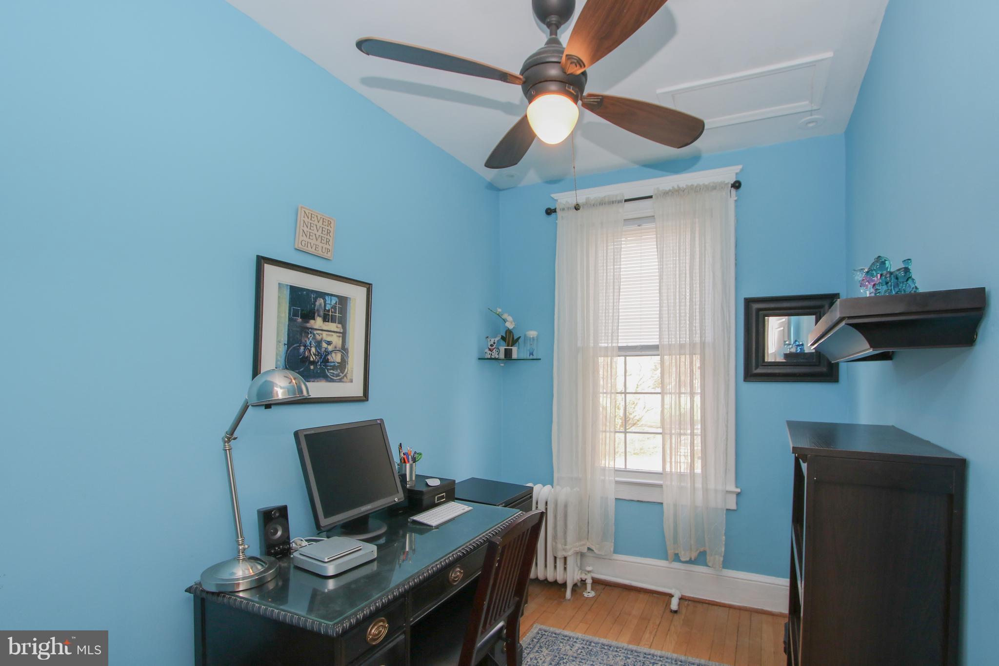 4318 River Road Northwest Washington, DC 20016 - Photo 21 of 29 Bedroom