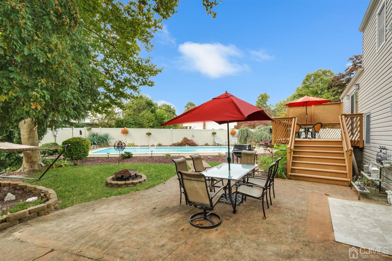 8 Buck Road East Brunswick, NJ 08816 - Photo 2 of 44 Gallery Image 2