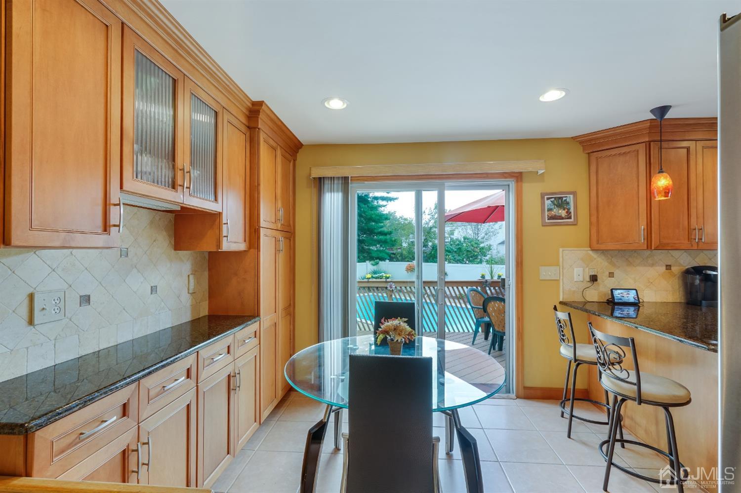 8 Buck Road East Brunswick, NJ 08816 - Photo 12 of 44 Gallery Image 12