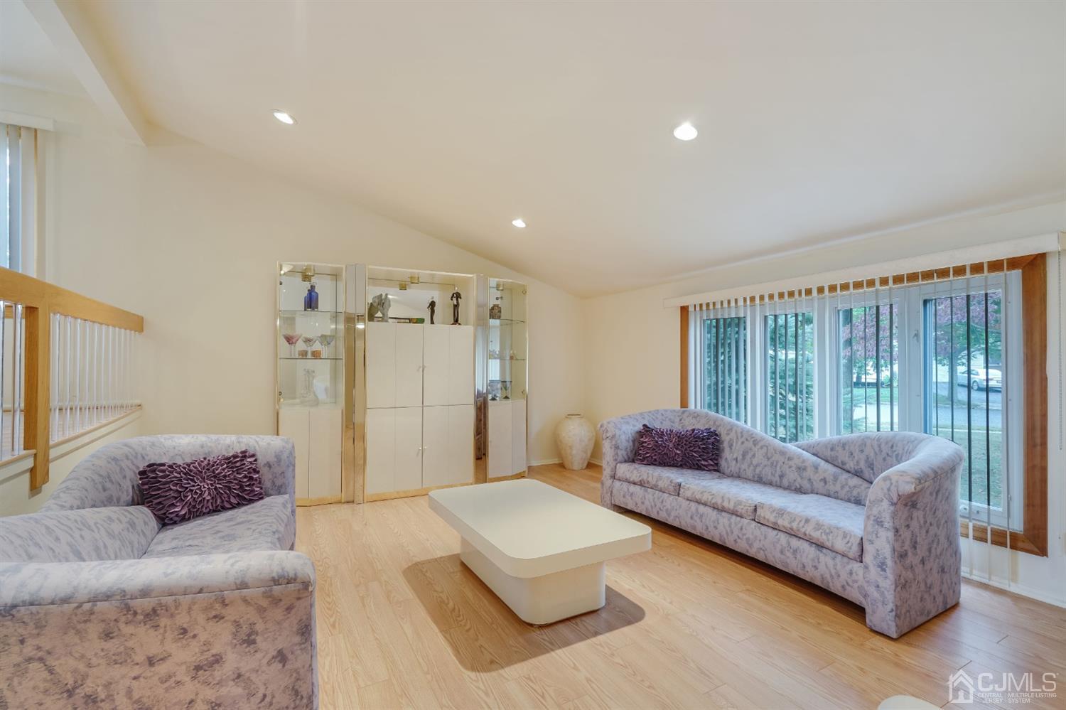 8 Buck Road East Brunswick, NJ 08816 - Photo 15 of 44 Gallery Image 15