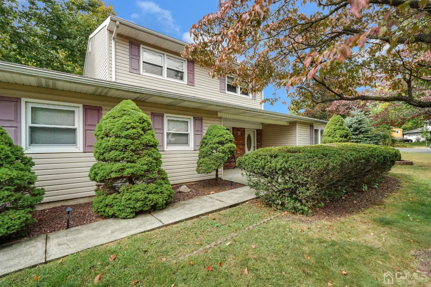 8 Buck Road East Brunswick, NJ 08816 - Photo 5 of 44 Gallery Image 5