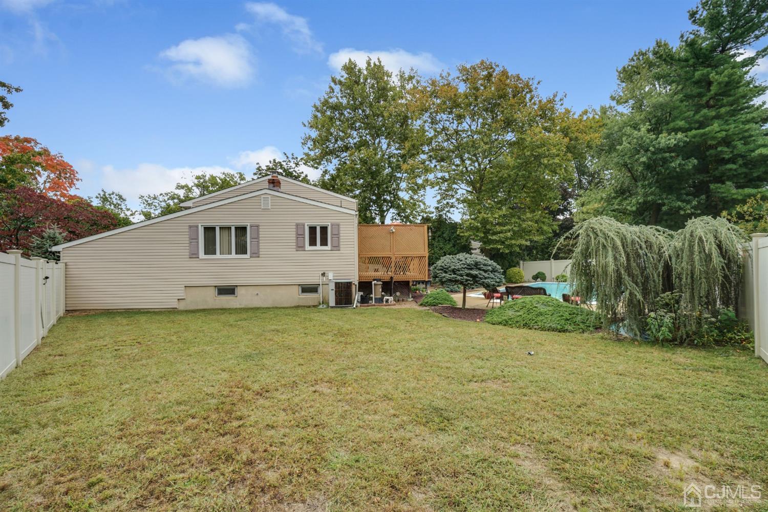 8 Buck Road East Brunswick, NJ 08816 - Photo 41 of 44 Gallery Image 41