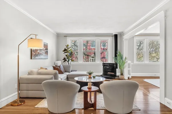 $1,180,000 | 50 Lancaster Terrace, Unit 4, Brookline, MA 02446