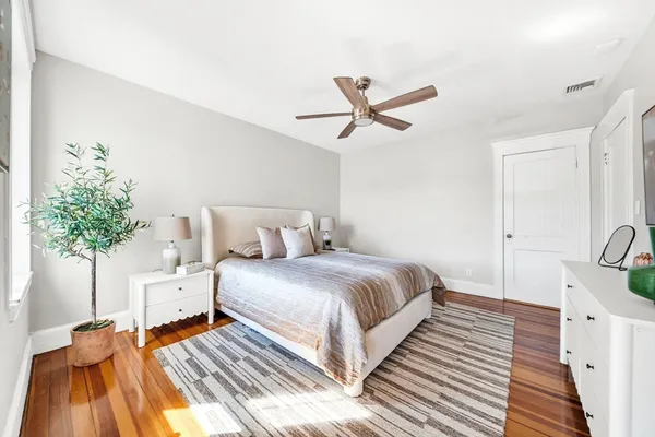 $1,180,000 | 50 Lancaster Terrace, Unit 4, Brookline, MA 02446