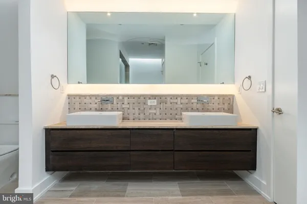 a bathroom with a bathtub