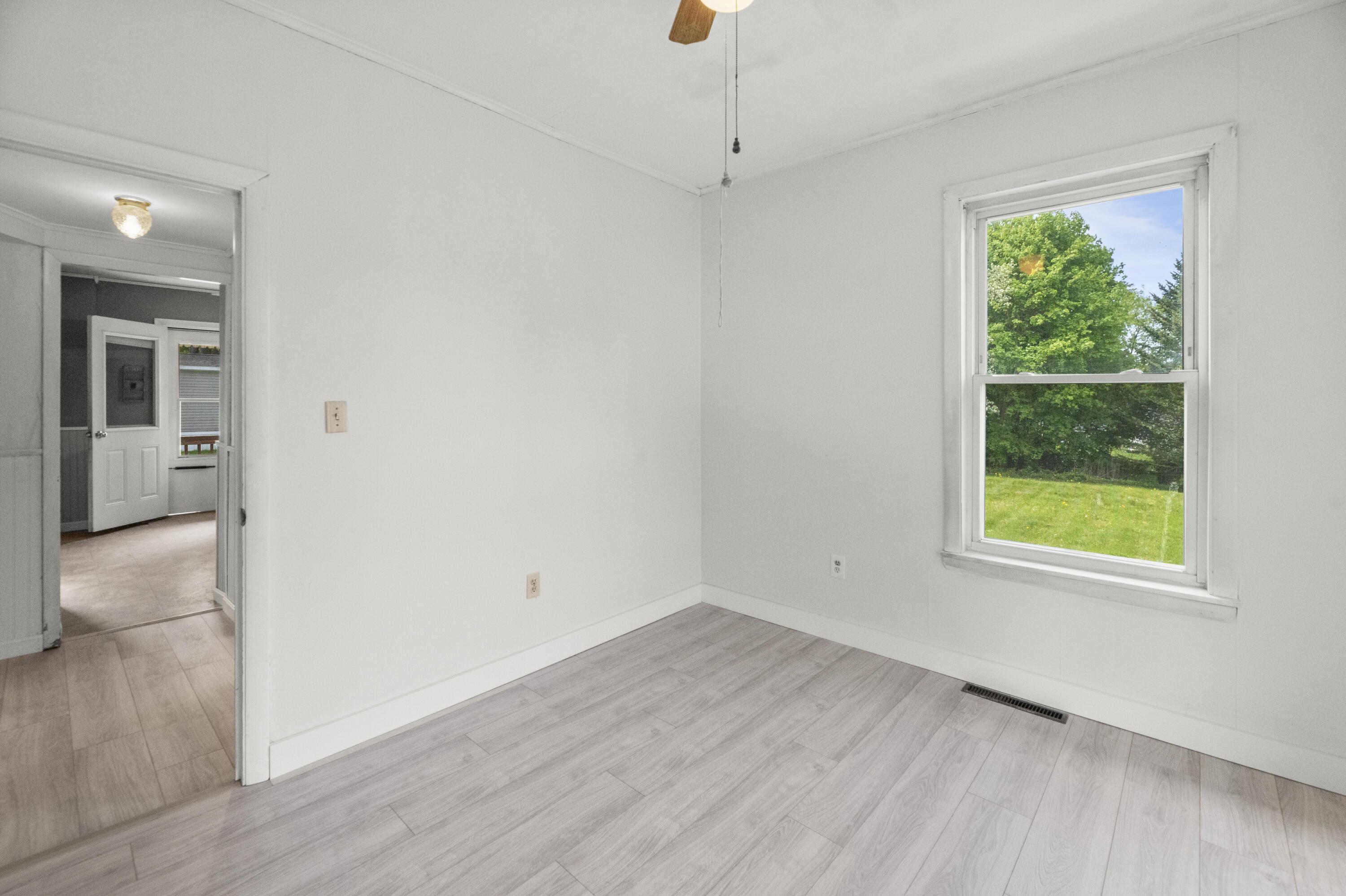 826 Riverside Drive Augusta, ME 04330 - Photo 8 of 34 DSC_2015