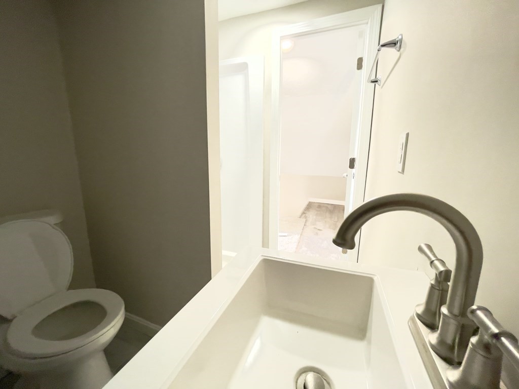 65 Maple Street Spencer, MA 01562 - Photo 25 of 30