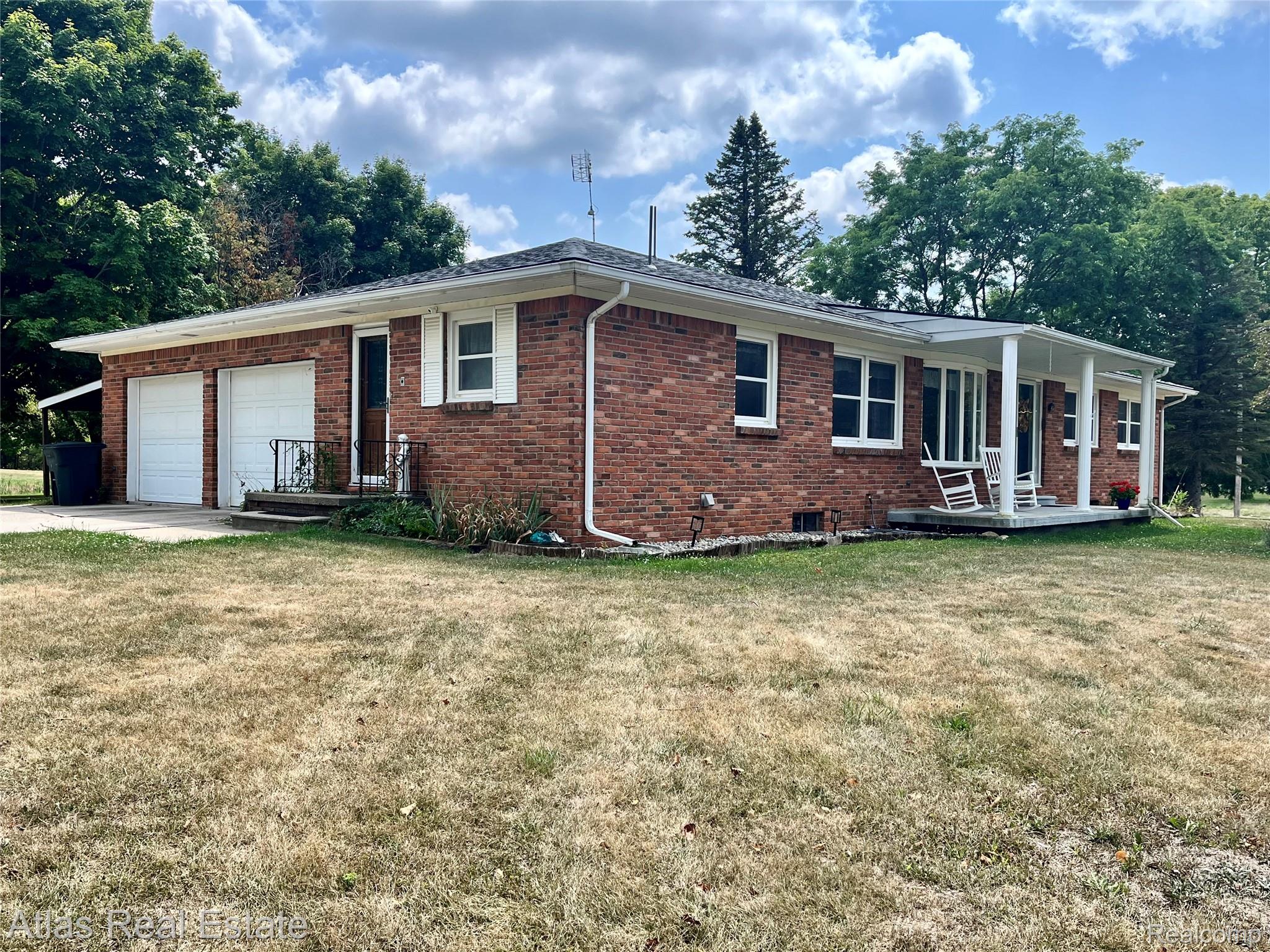 12026 Coolidge Road Goodrich, MI 48438 - Photo 2 of 56 26.jpeg
