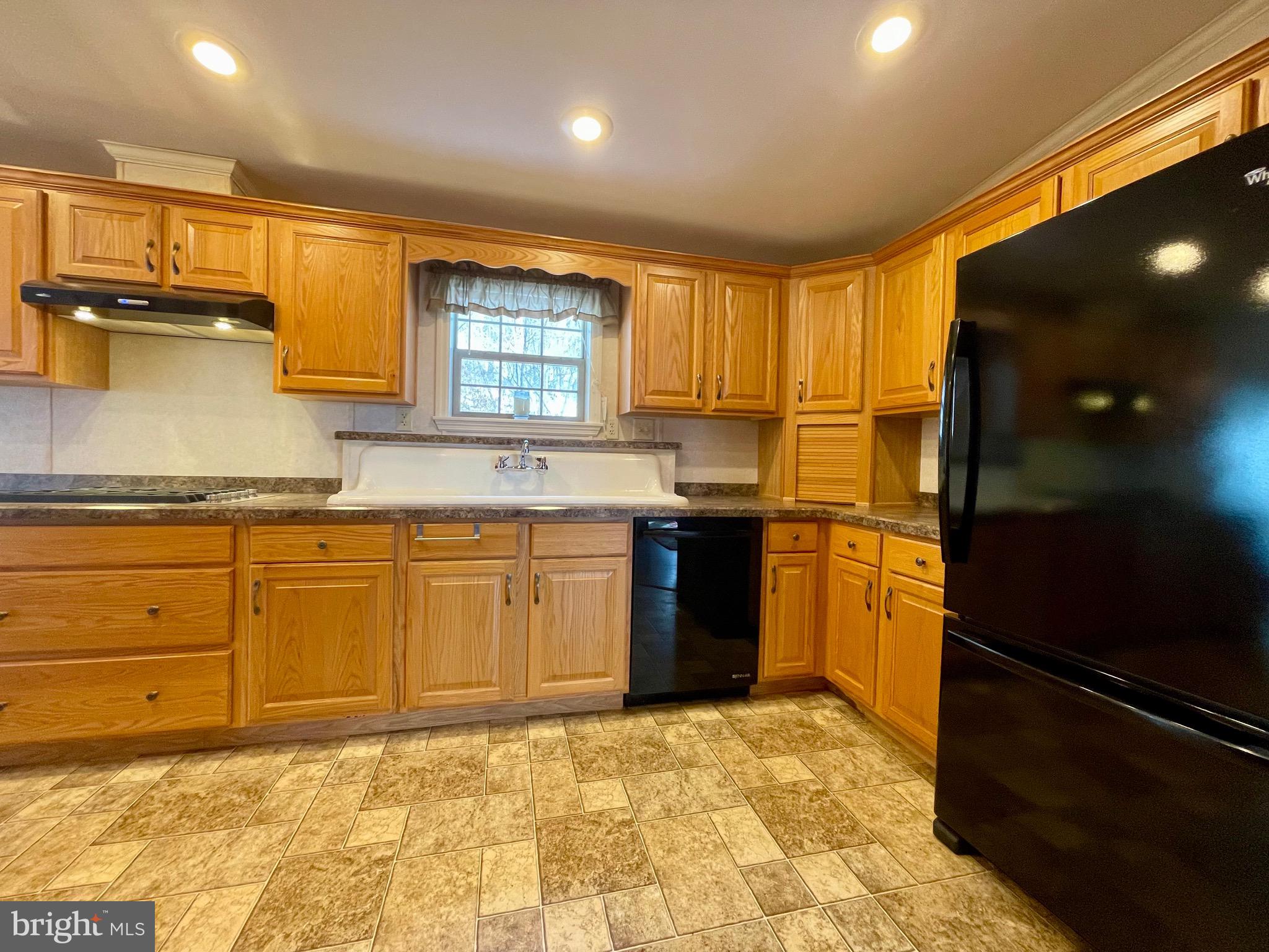 41 Spring Road Boyertown, PA 19512 - Photo 11 of 29