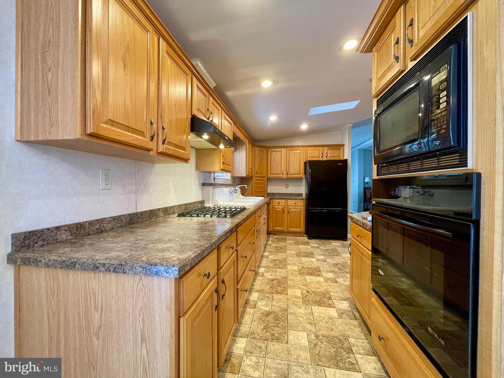 41 Spring Road Boyertown, PA 19512 - Photo 13 of 29