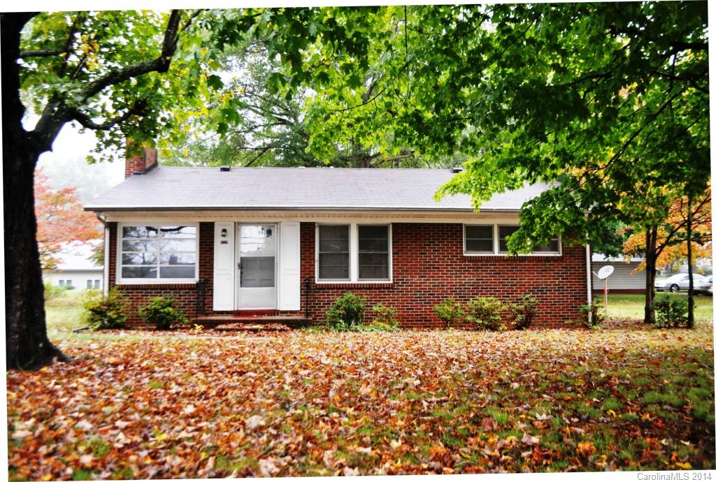 825 Radio Road Statesville, NC 28677 - Photo 1 of 21 Gallery Image 1