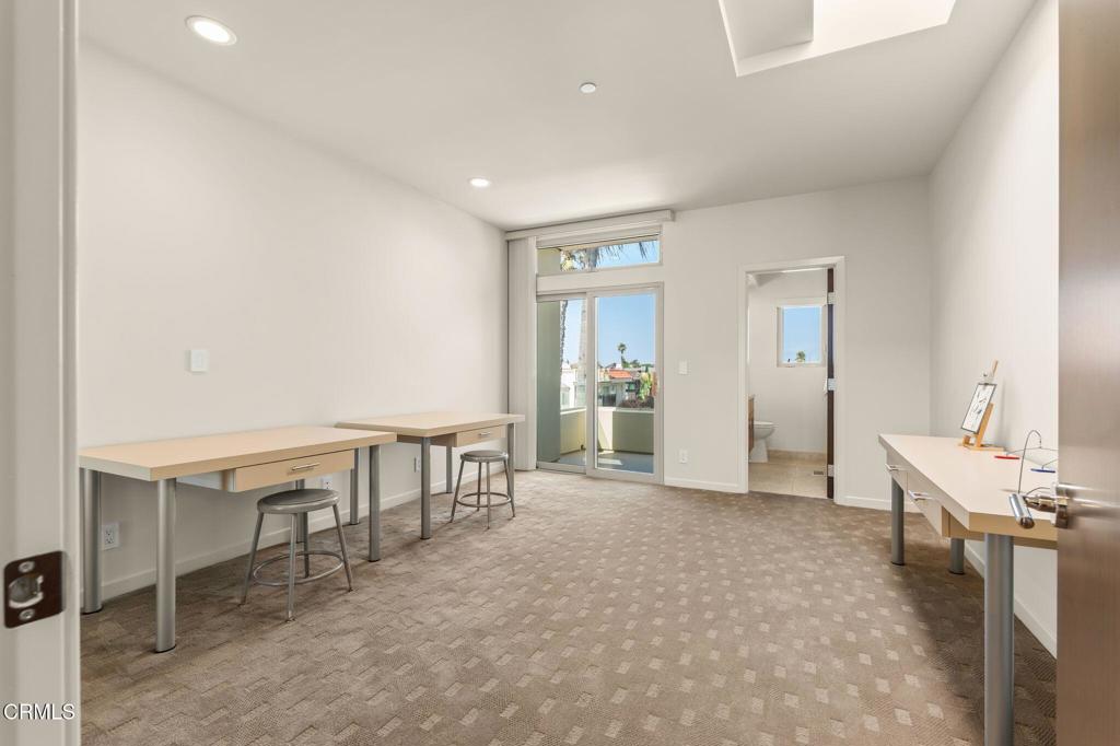 827 Mandalay Beach Road Oxnard, CA 93035 - Photo 46 of 50