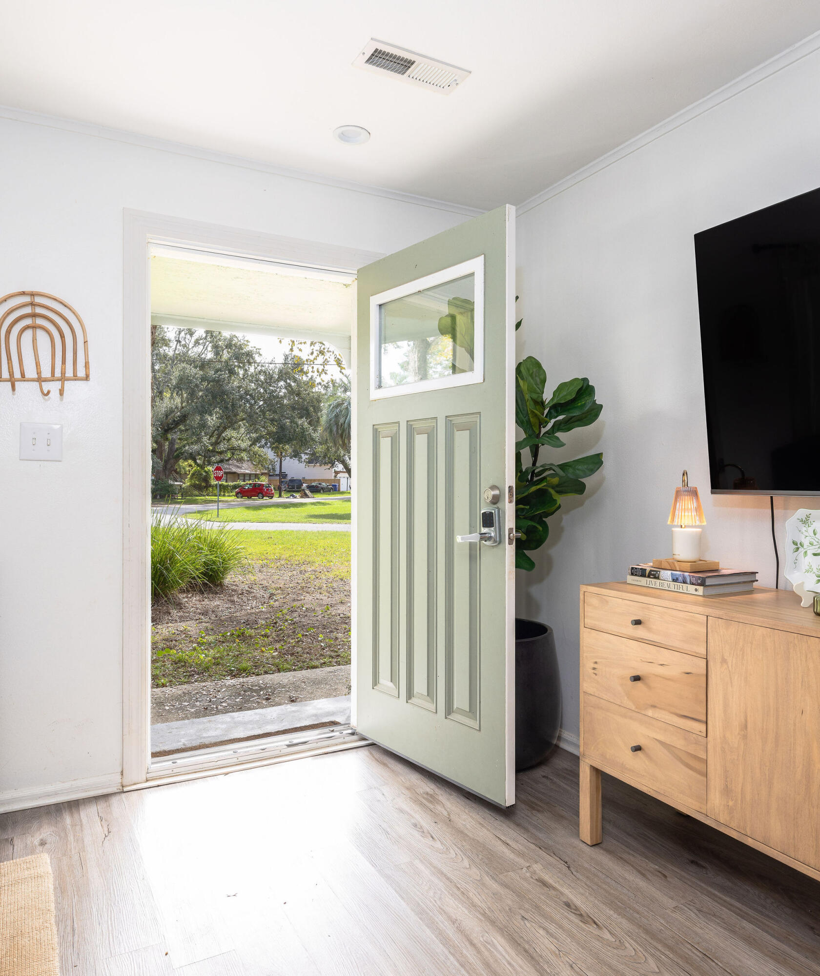 2 Ellen Avenue Mount Pleasant, SC 29464 - Photo 12 of 47 413A3329-Edit