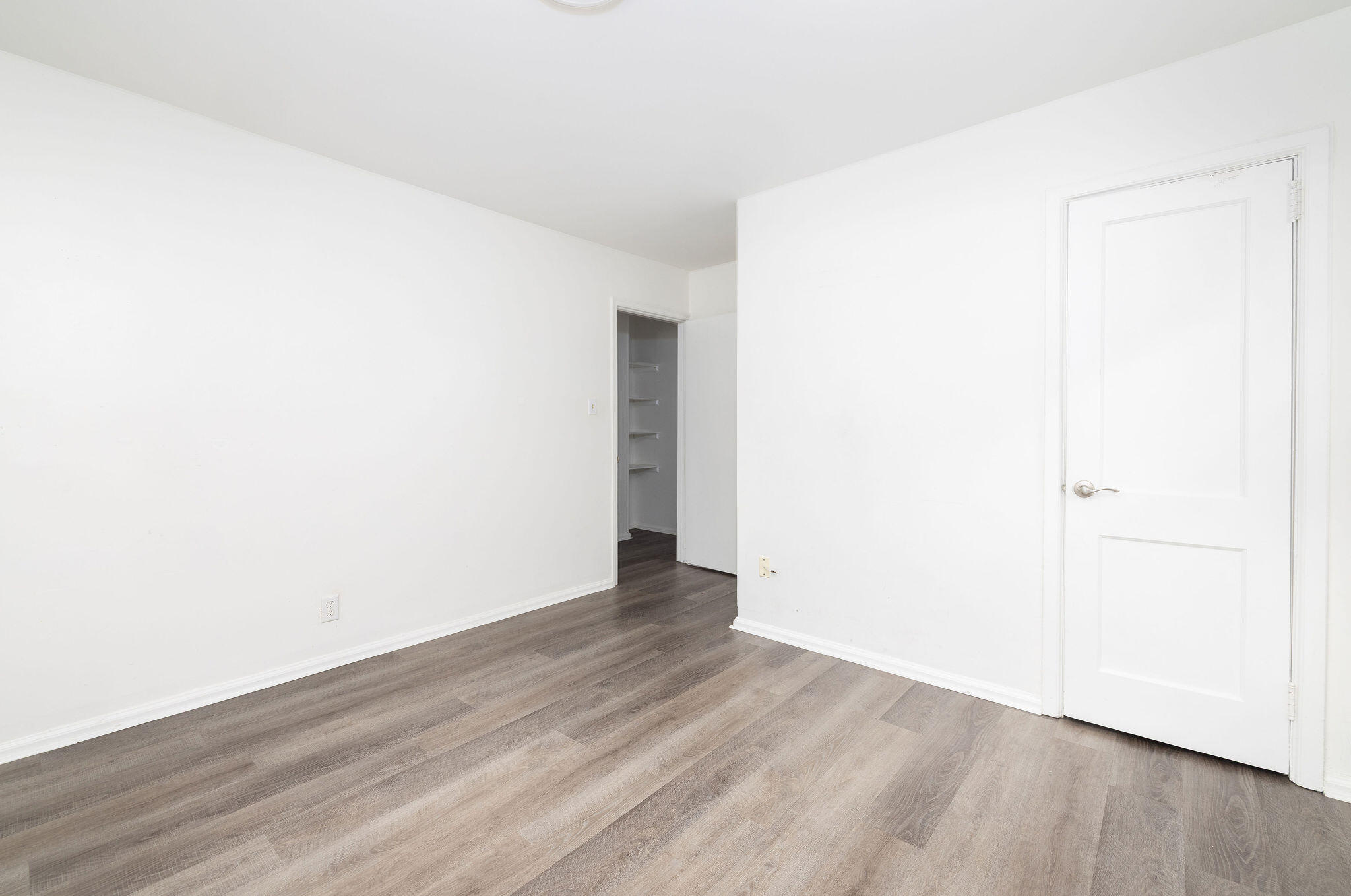 2 Ellen Avenue Mount Pleasant, SC 29464 - Photo 23 of 47 413A3487-Edit