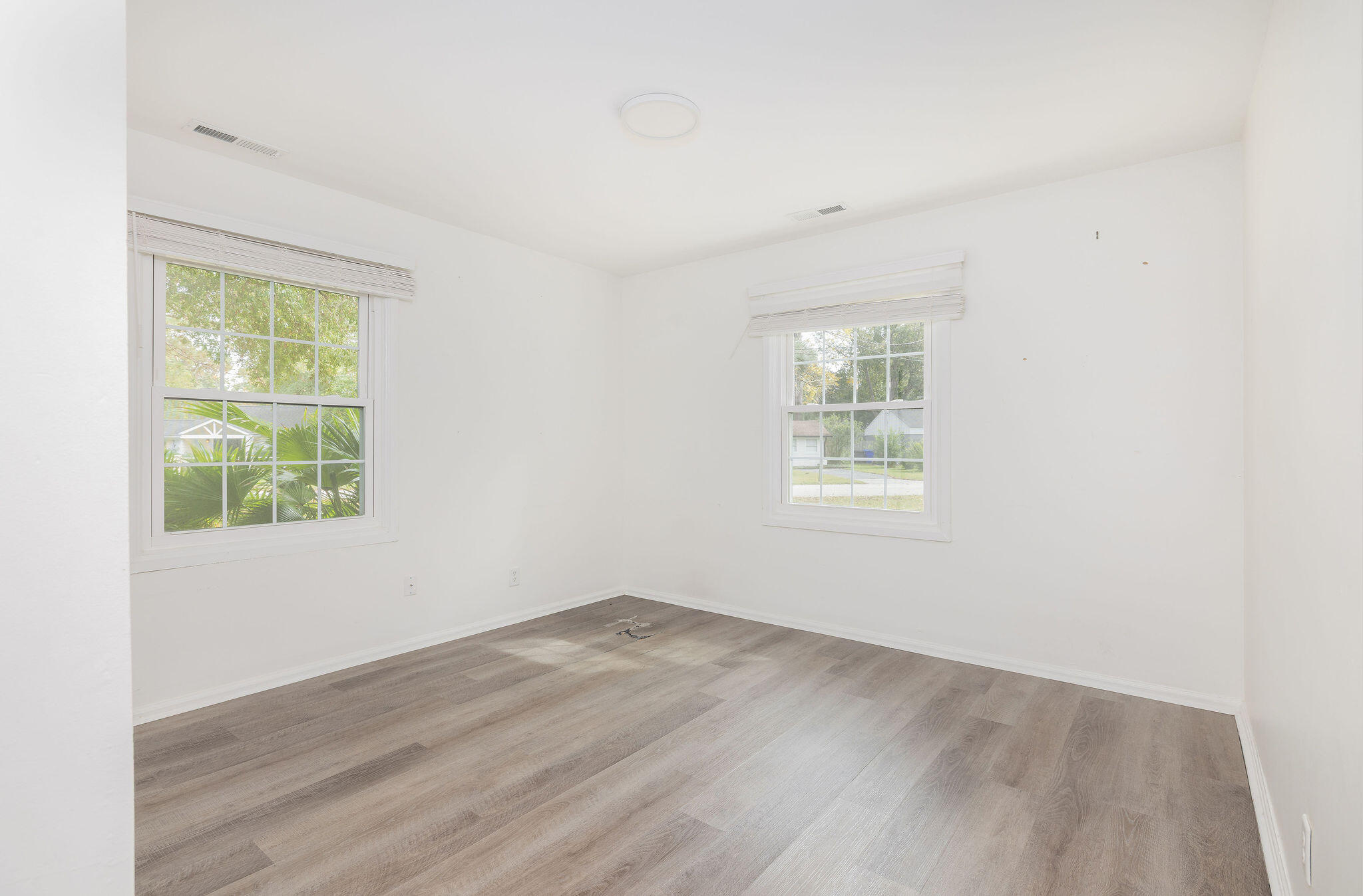 2 Ellen Avenue Mount Pleasant, SC 29464 - Photo 24 of 47 413A3480-Edit