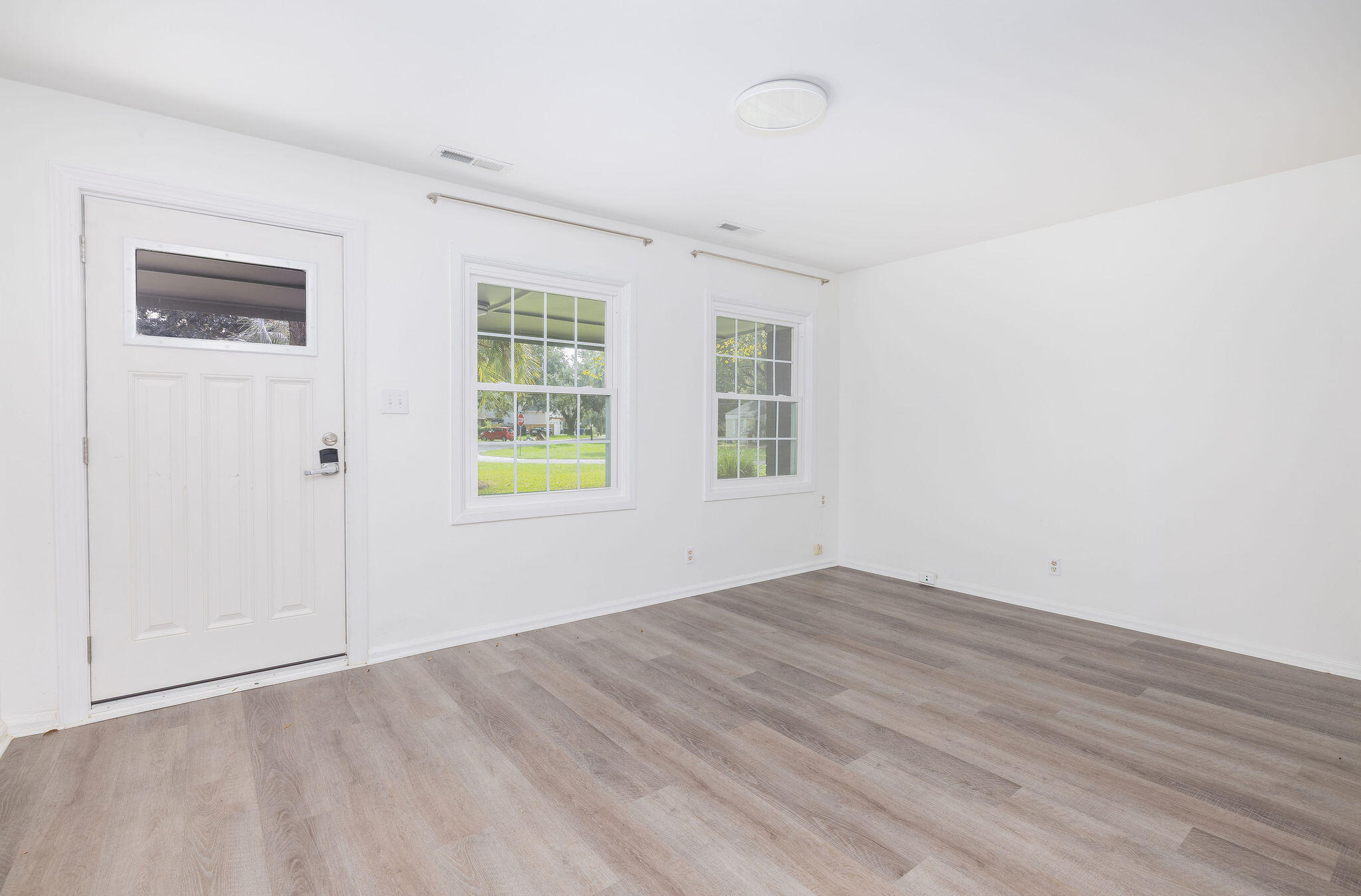 2 Ellen Avenue Mount Pleasant, SC 29464 - Photo 35 of 47 413A3431-Edit