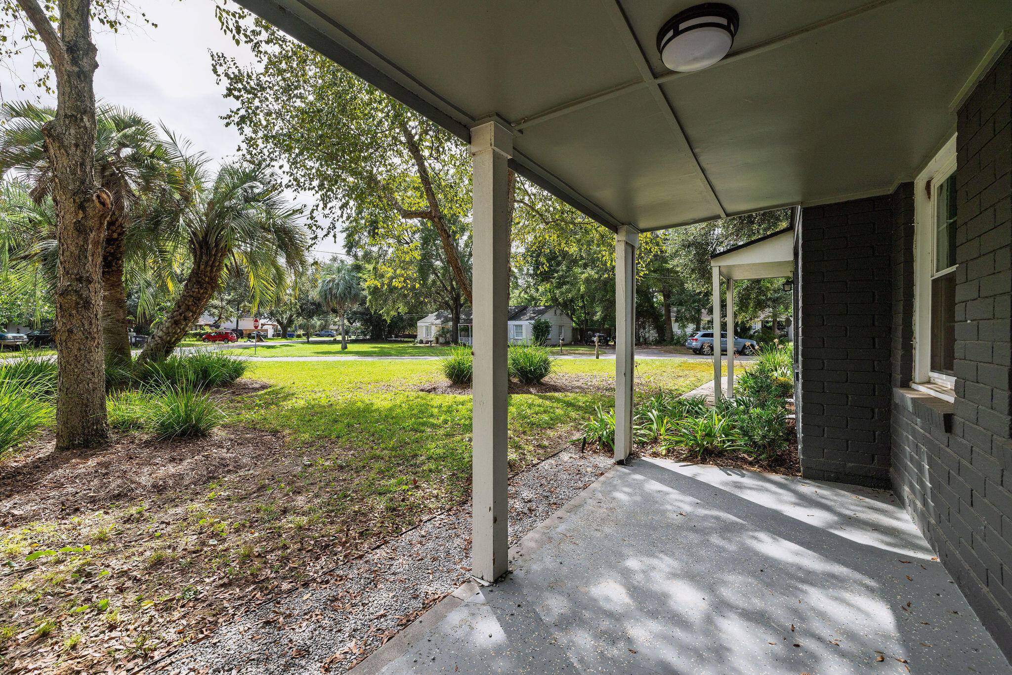 2 Ellen Avenue Mount Pleasant, SC 29464 - Photo 36 of 47 413A3413
